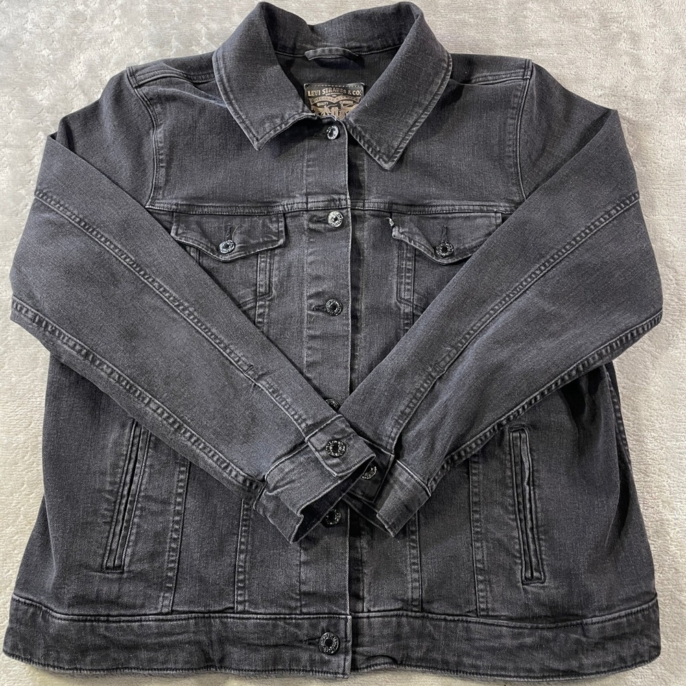 Levis Denim Trucker Jacket  Womens 2X Black Faded Casual Fall Grunge Mom Fall
